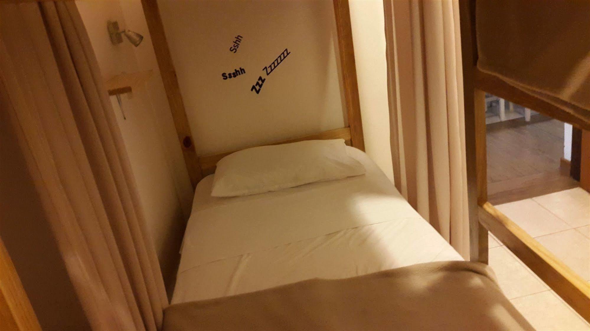 Urbanian Hotel Asuncion Buitenkant foto